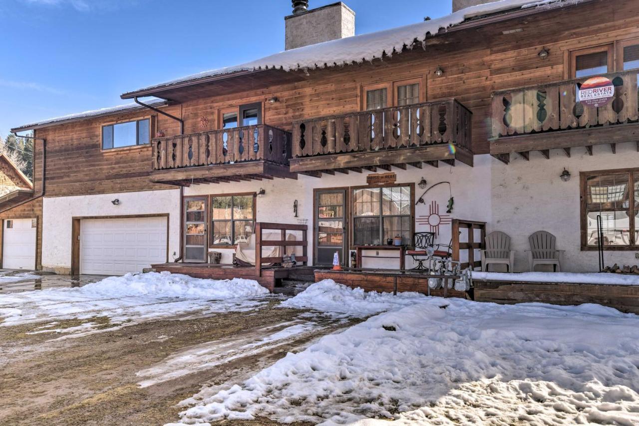 Downtown Red River Retreat With Mtn Views And Yard Εξωτερικό φωτογραφία